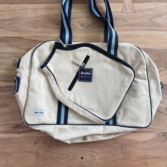NWT Ame & Lulu Hamptons Pickleball Bag - Picture 7 of 10